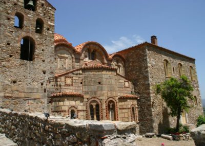 Kirche auf dem Gelände von Mystras