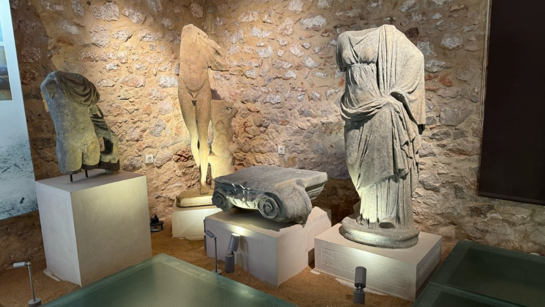 neokastro-pylos-museum-pascha-gebaeude